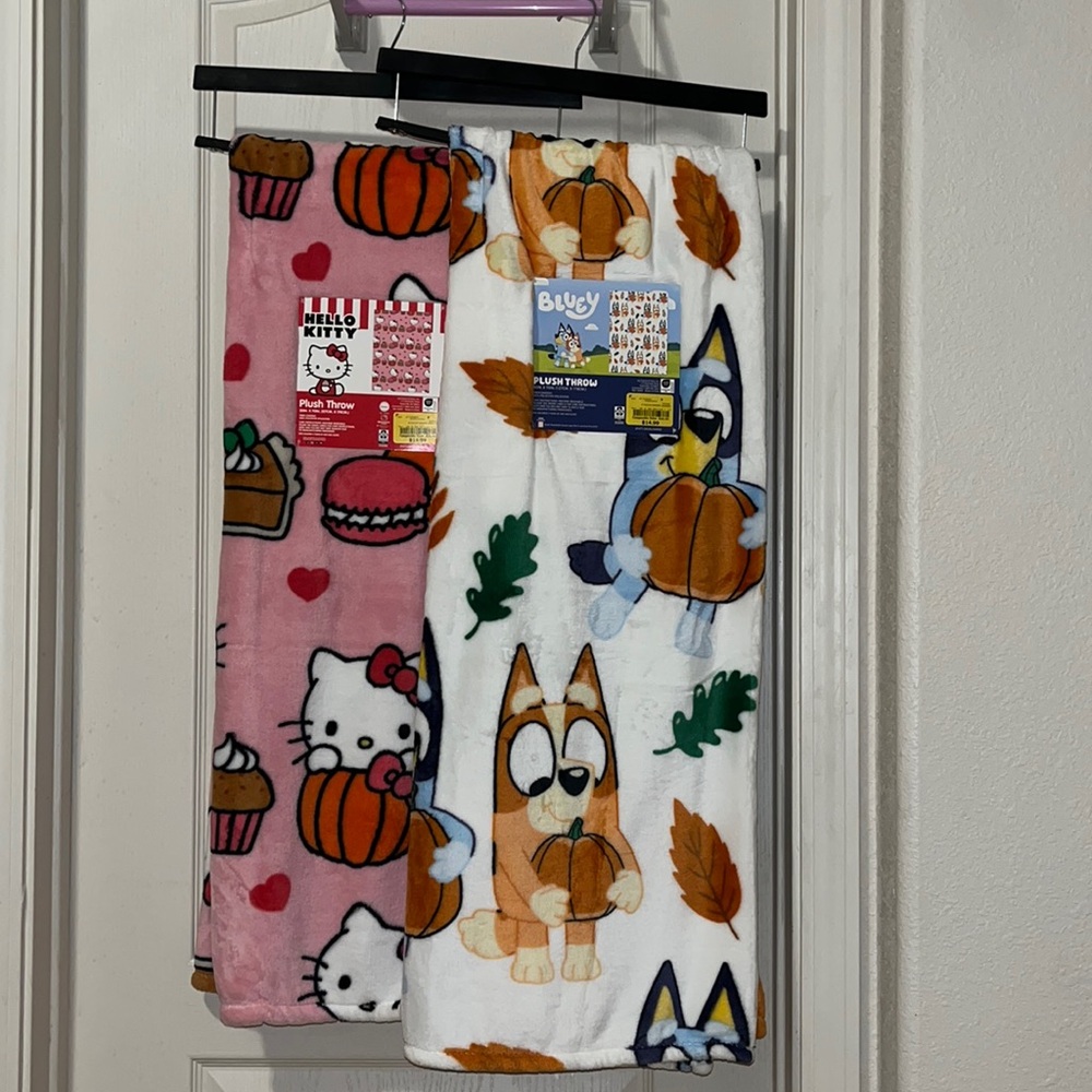 Bluey Halloween fall throw blanket